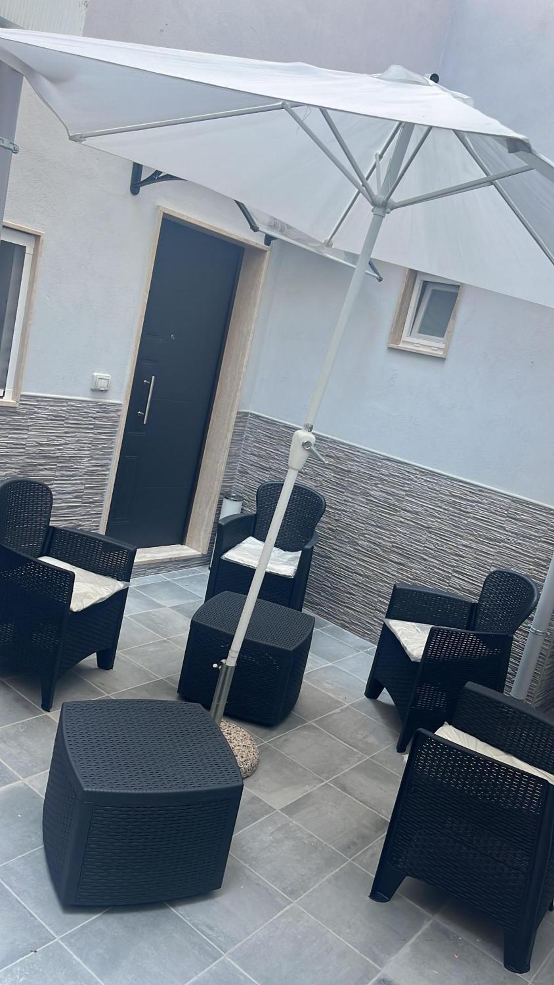 La Dimora Di Angelo 2 Bari Exterior foto